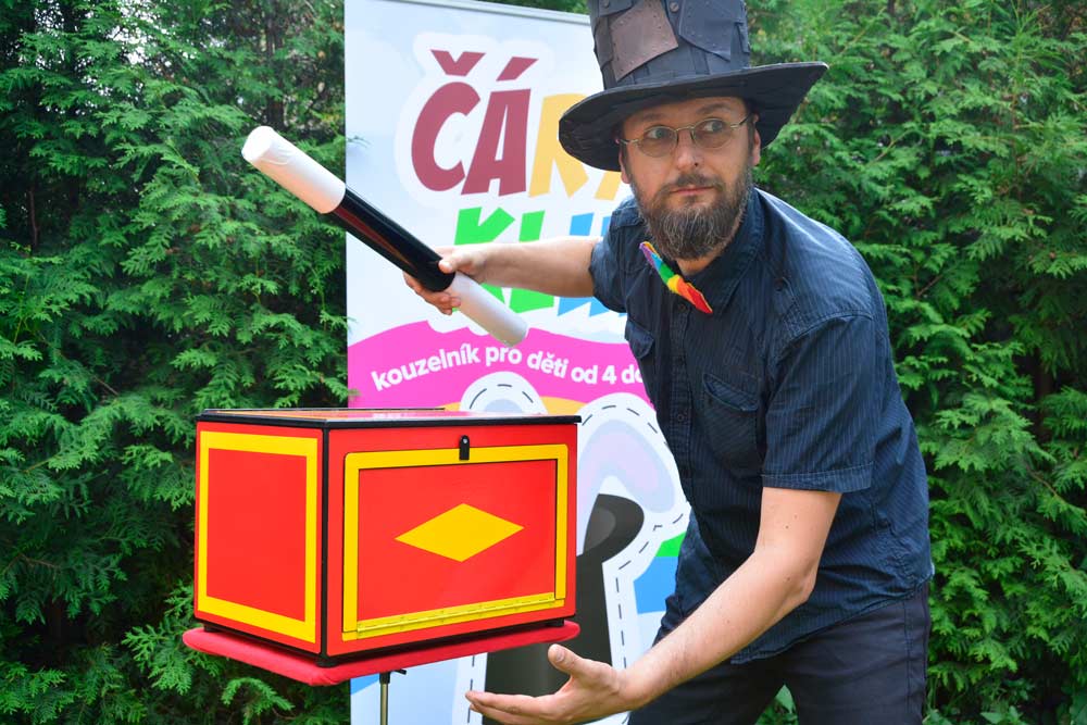 Kouzelník Čáry Kluk Kouzelník Čáry Kluk