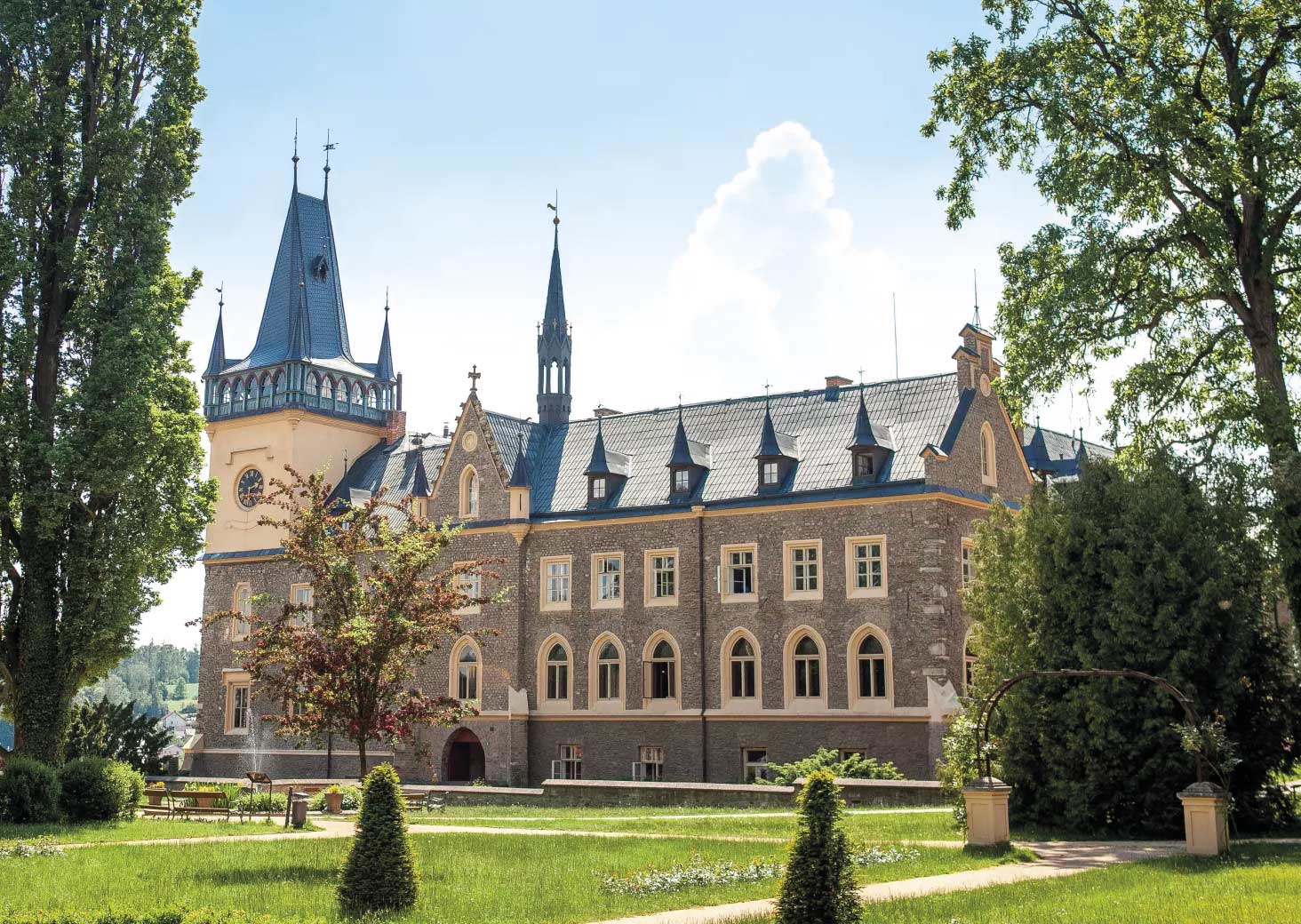 zruc nad sazavou zamek zahrada | Kouzelník Čáry Kluk