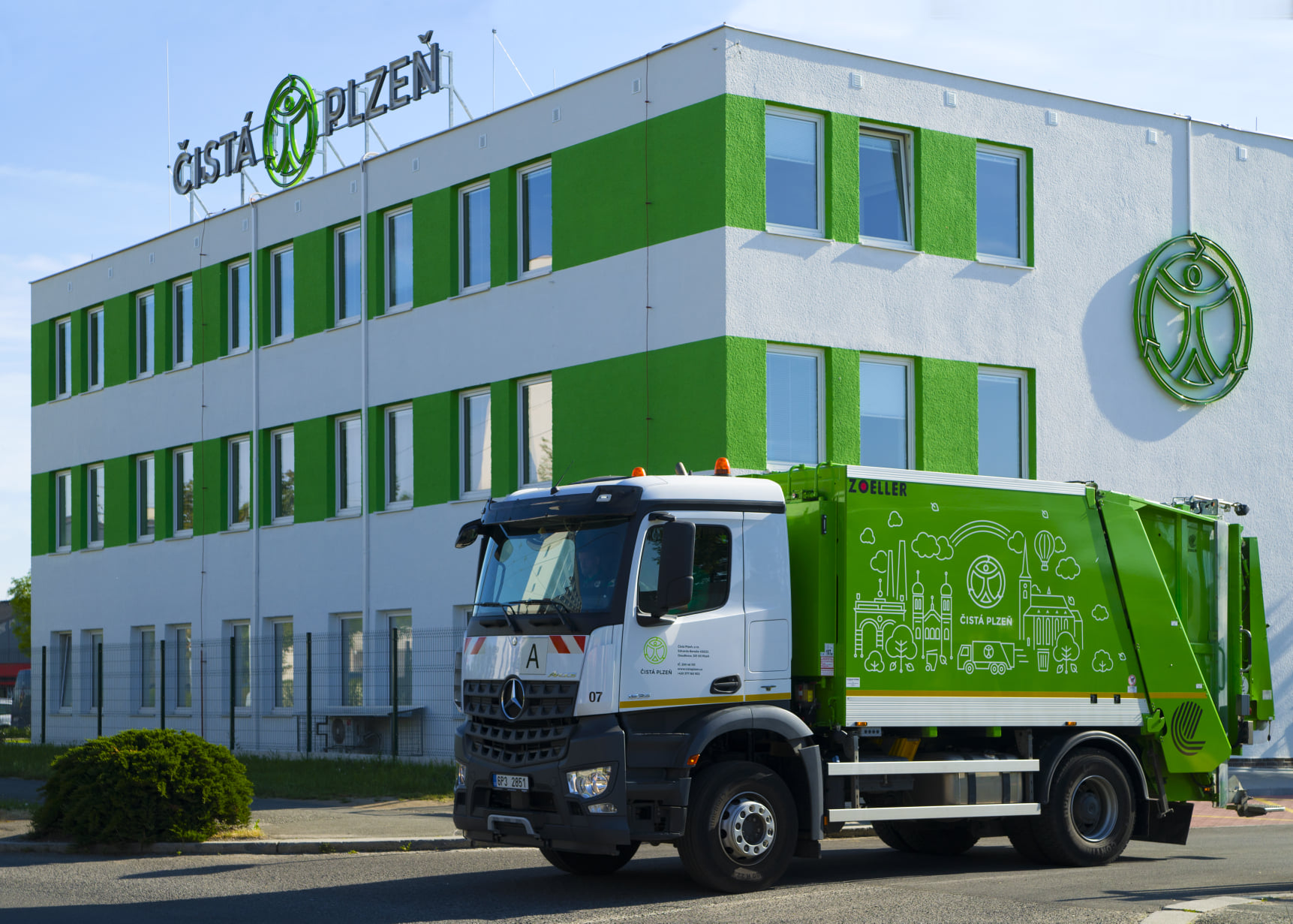 Den otevřených dveří | Čistá Plzeň a.s. cista plzen budova | Kouzelník Čáry Kluk