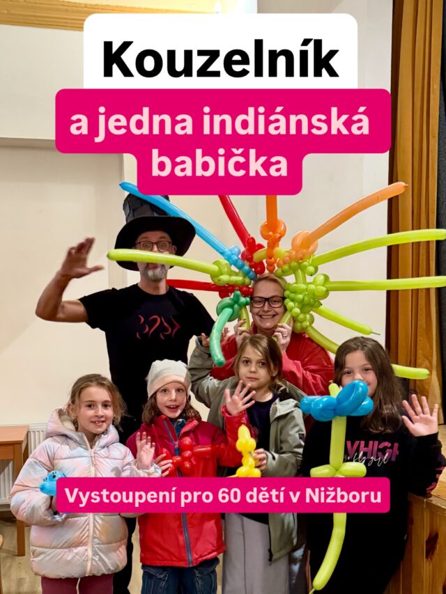 Kouzelník a jedna indiánská babička zachycená s posledními dětmi v Nižboru (zřejmě nějaká rezervace v okolí Berouna). Vystoupení kouzelníka přeložilo všech 59 dětí ve zdraví 😂👍🎩 #nizbor #kouzelnik #carykluk